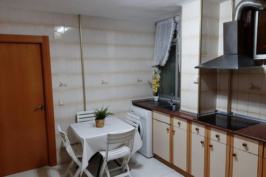 Family Apartment Near Of Beach Benidorm Ngoại thất bức ảnh