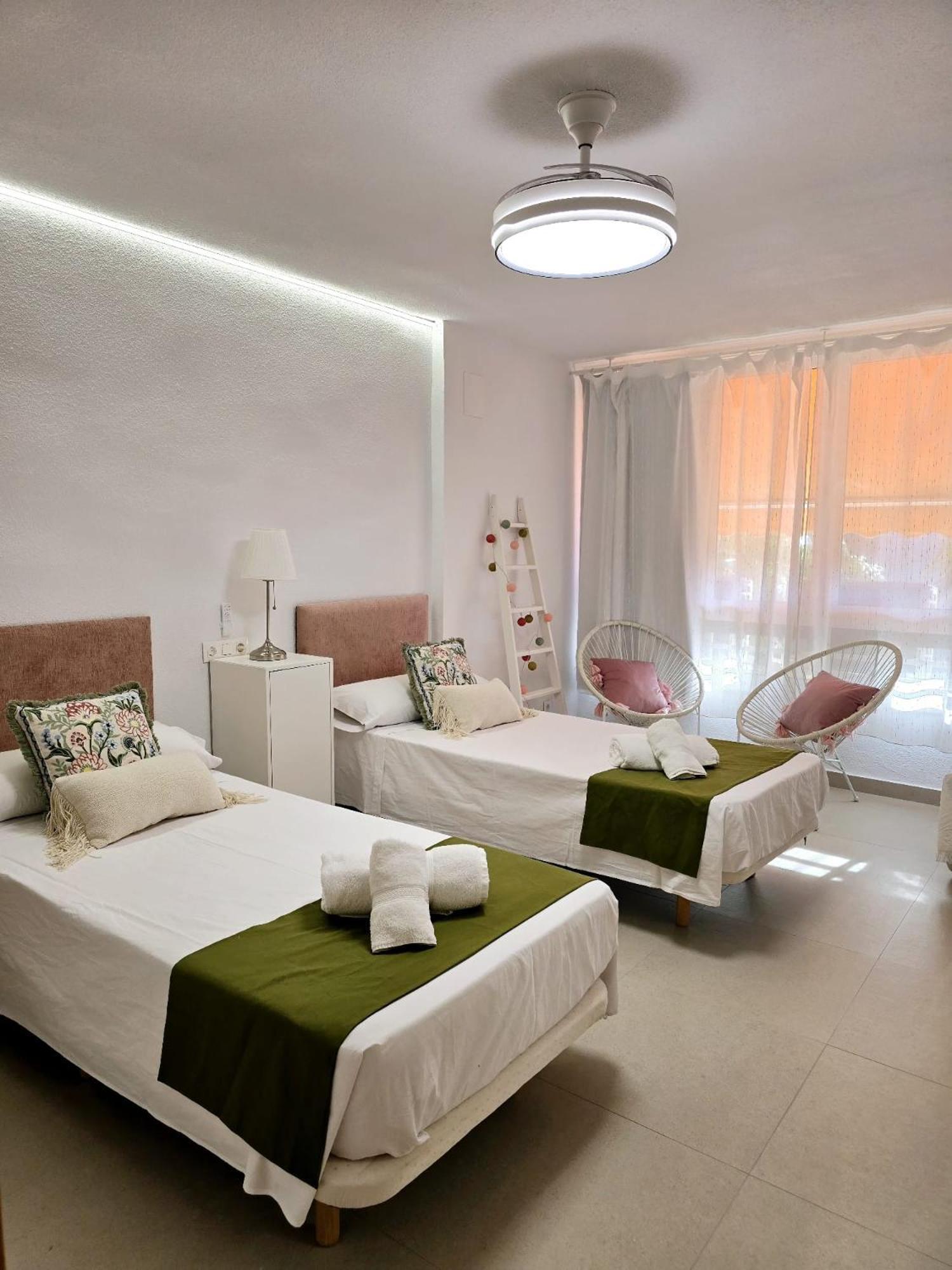 Family Apartment Near Of Beach Benidorm Ngoại thất bức ảnh